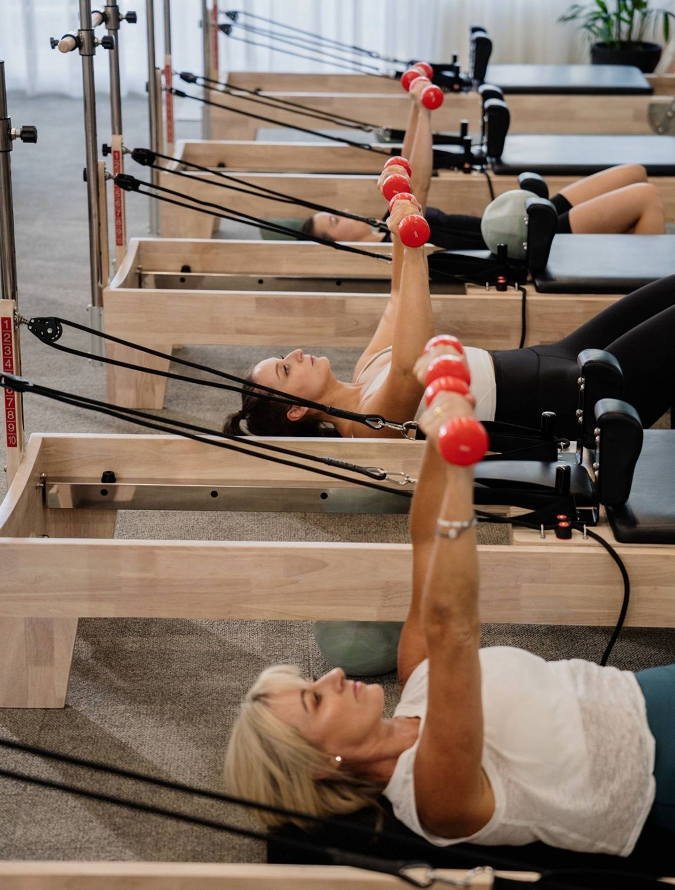 compressed_2150976498